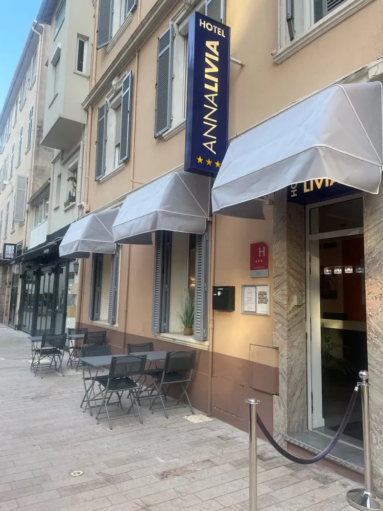 Hôtel centre ville à Cannes